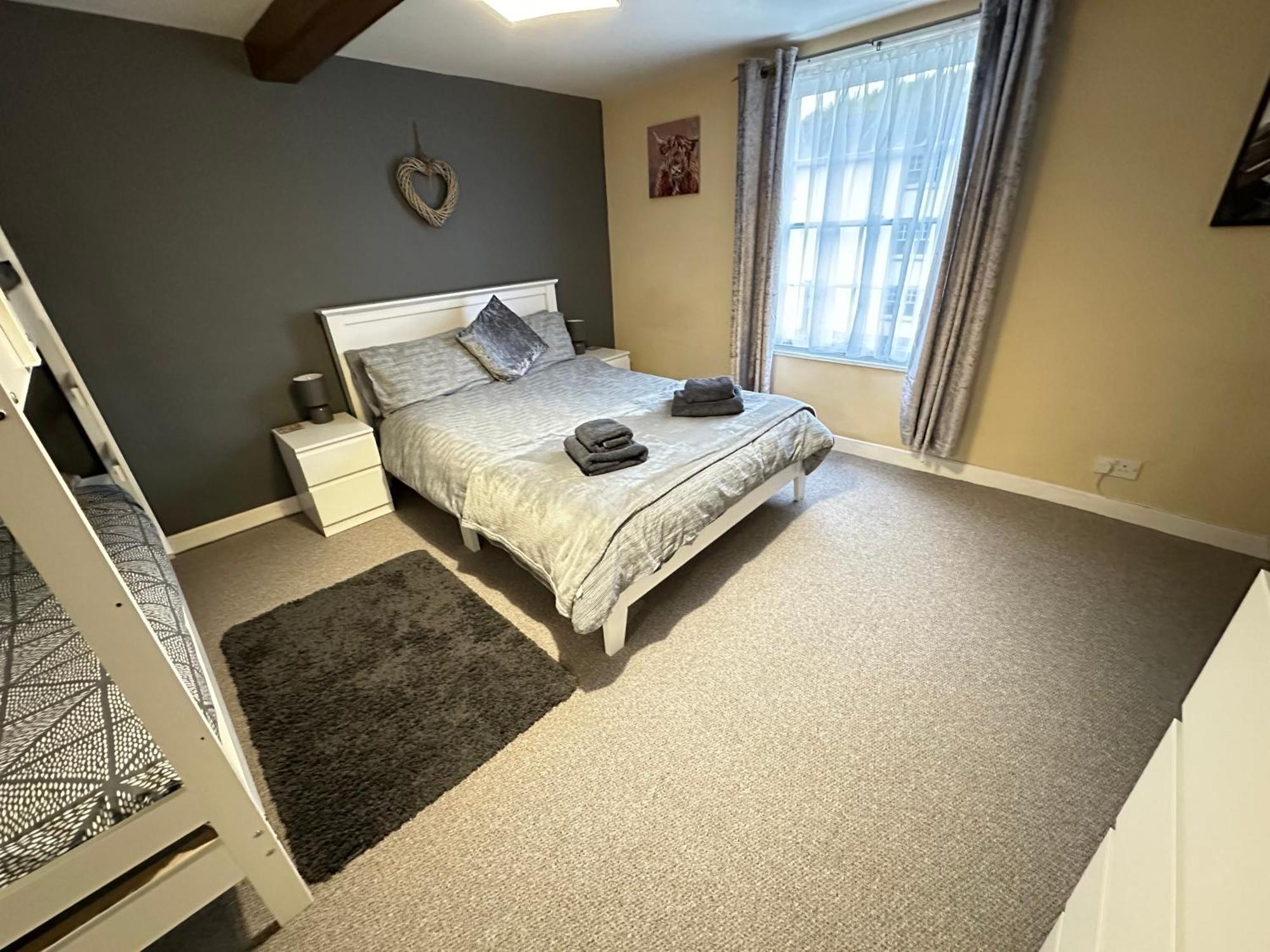 Appartamento Llanidloes Townhouse-Pet-Friendly-Sleeps 6-Mid Wales Esterno foto